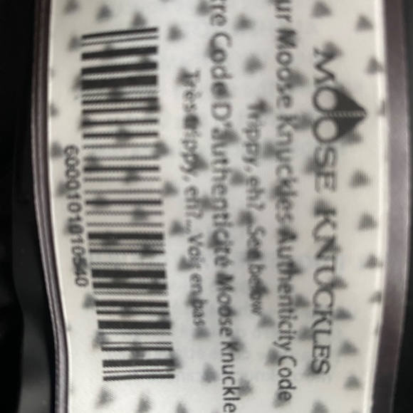 Moose Knuckles Stirling Parka red down coat with natural fur - Picture 8 of 11